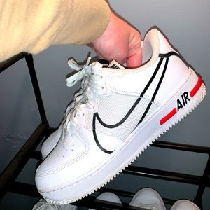 Nike Air Force 1 React D/MS/X white red & black. Youth size 7 / women’s size 8.5